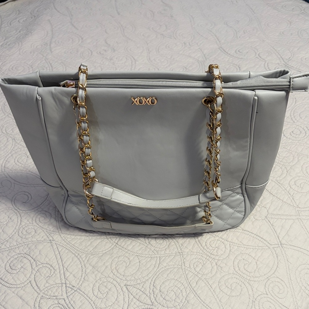 XOXO Light Gray Tote with Gold Chain